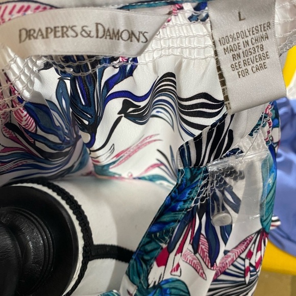 Draper and Damon’s Hawaiian Print Blouse Pink Green Palm Print Golden Girls NEW - Picture 4 of 11